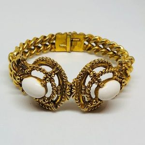 Vintage Florenza Clamper Bracelet White Glass
